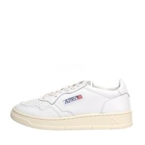 Medalist raw leather sneakers