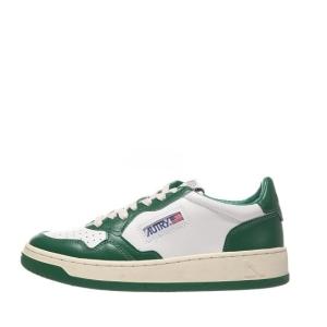 Medalist raw leather sneakers