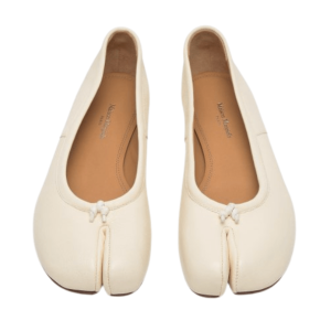 (W) Maison Margiela Tabi Ballet Flat Shoes Ivory