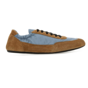 Sneakers Collapse In Re-nylon