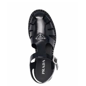 Cut-Outs Buckle Strapped Sandal