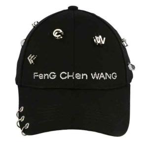 Logo chain detail baseball cap